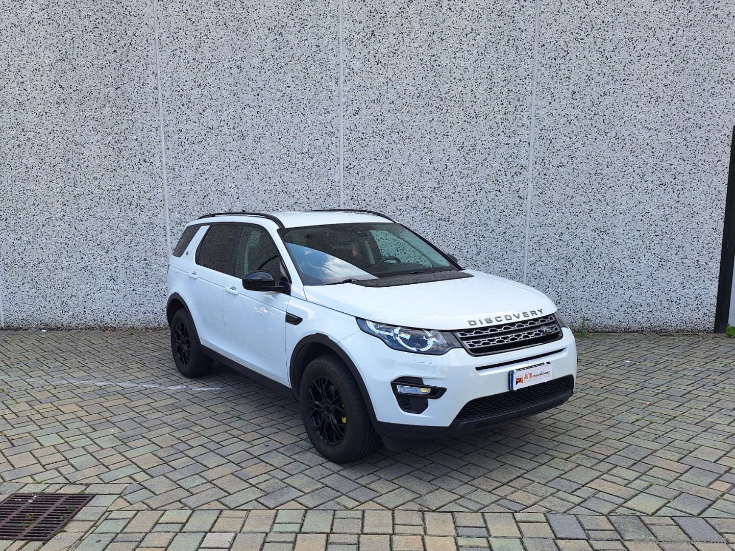 Discovery Sport 2.0 TD4 150 - immagine 3