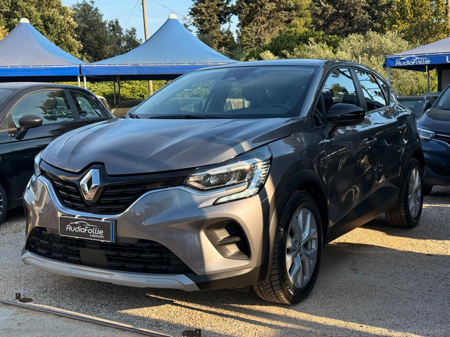 Captur Hybrid E-Tech 145 CV Business - immagine 3
