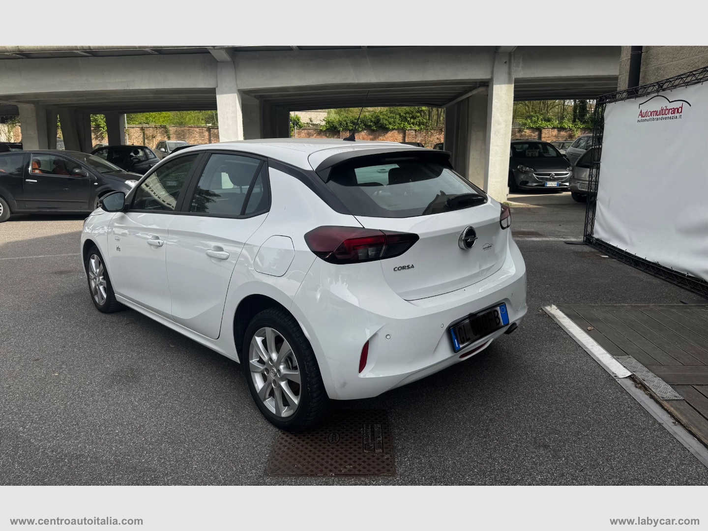 Corsa 1.5 D 100 CV Blitz Edition - immagine 3