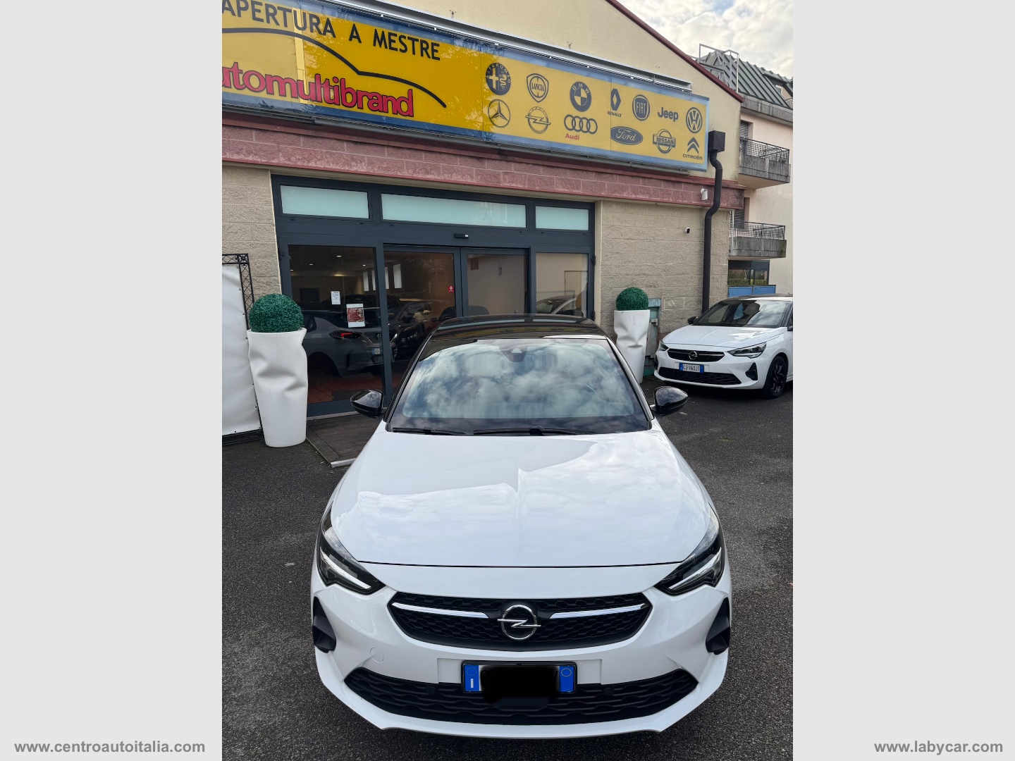 Corsa 1.2 100 CV GS Line - immagine 3