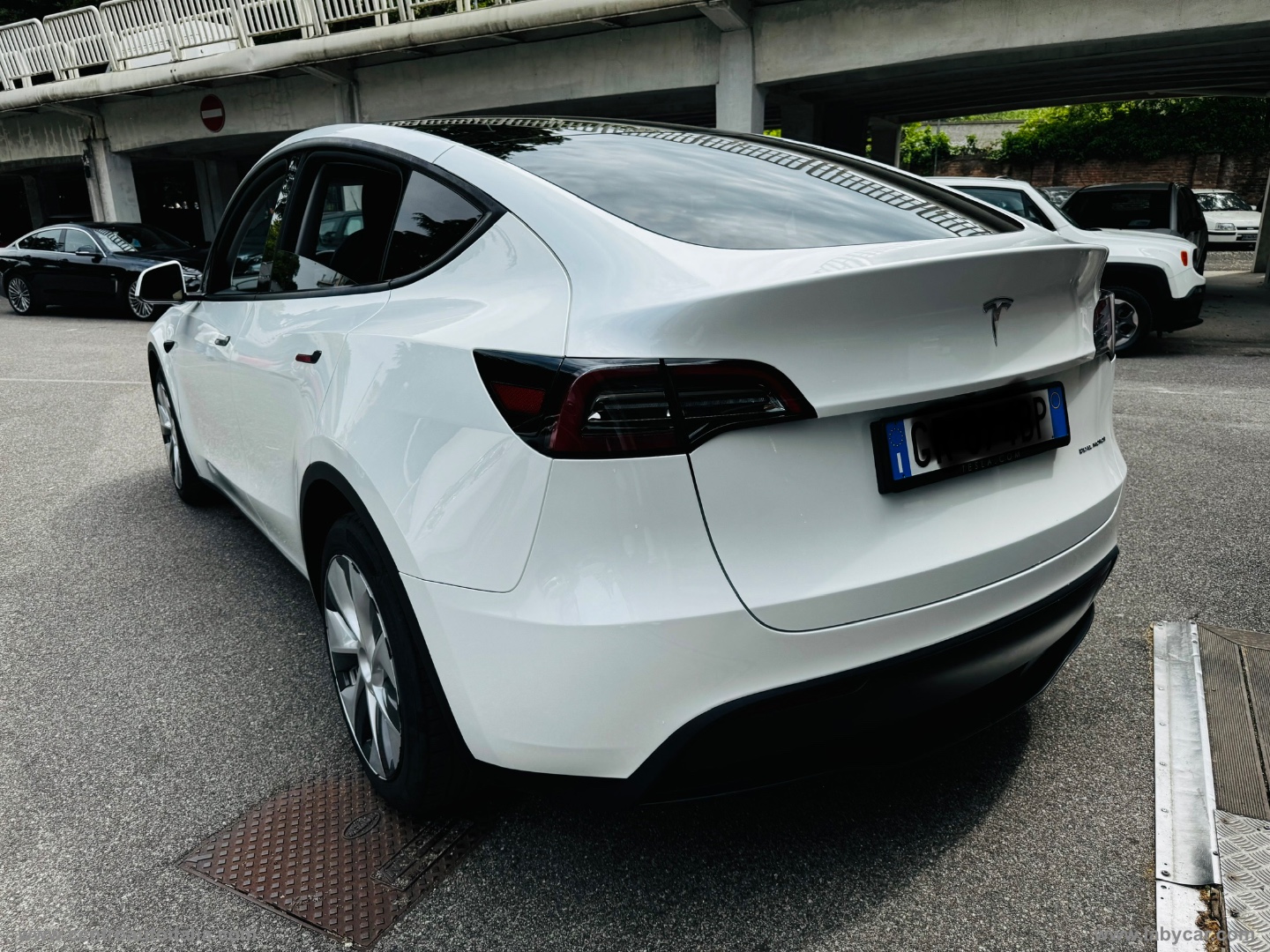 Model Y BEV 75 KWH Long Range AUTO 4WD - immagine 3