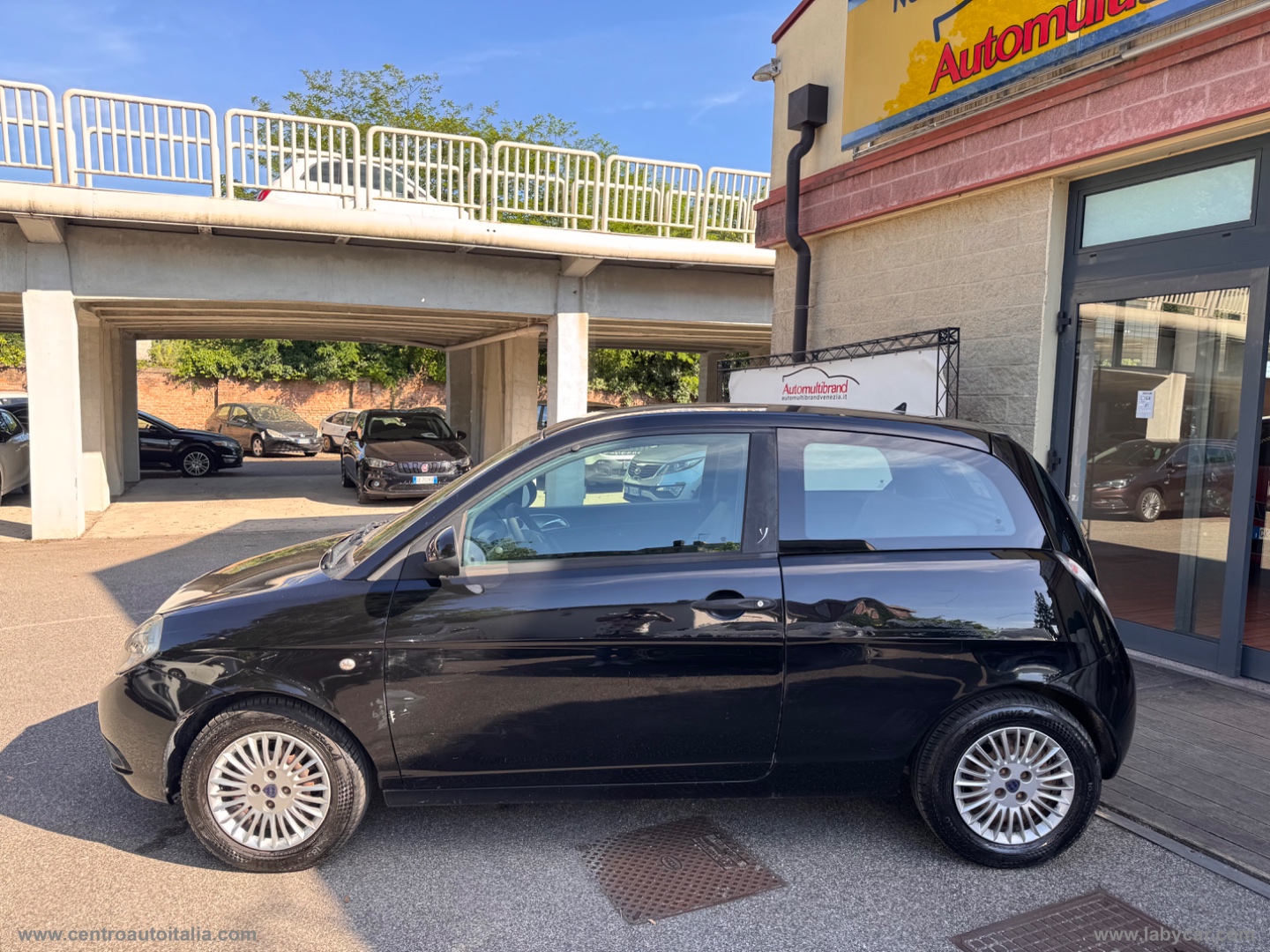 Ypsilon 1.2 Argento - immagine 3