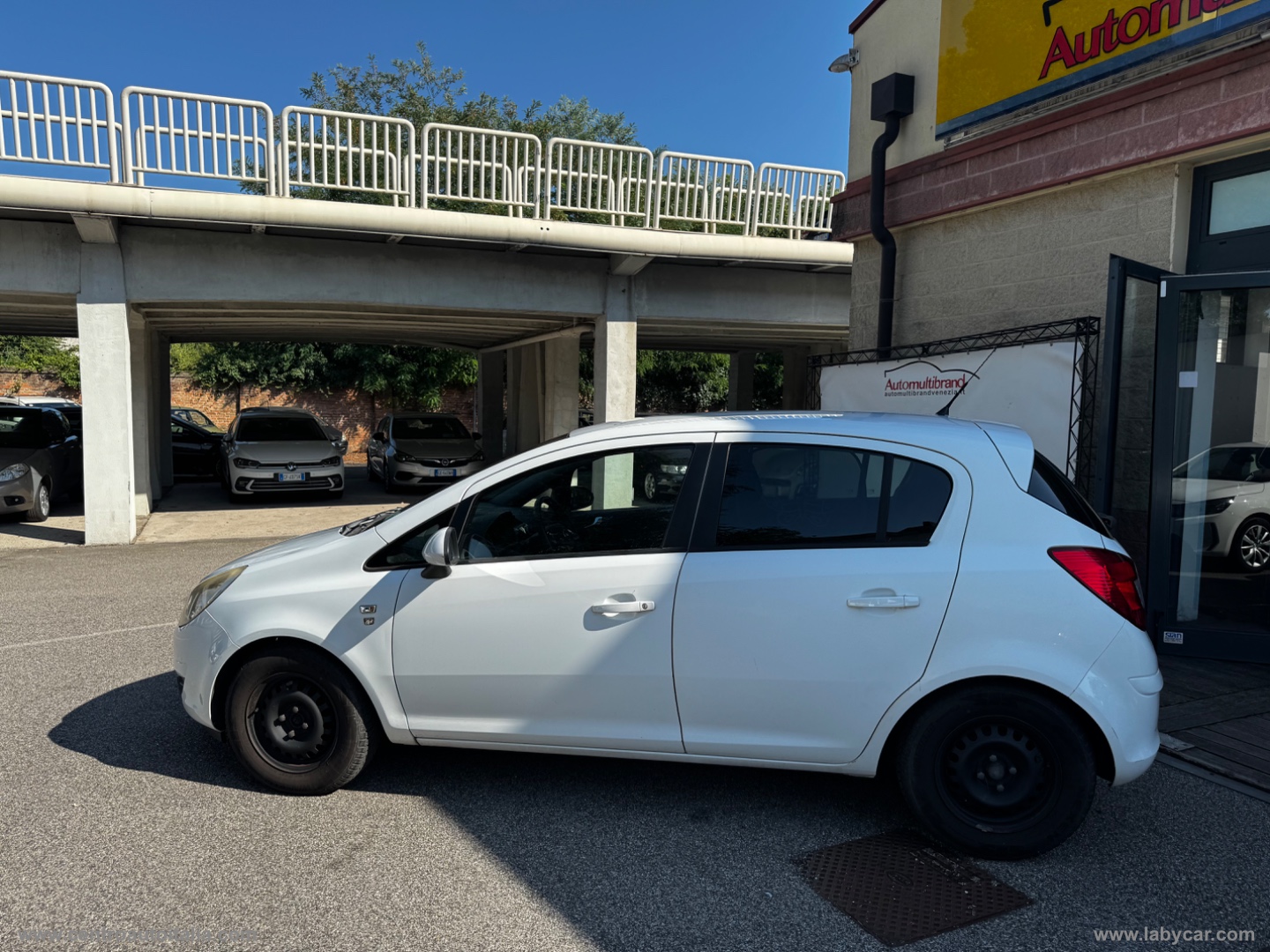 Corsa 1.2 80 CV 5p. GPL-TECH Edition - immagine 3
