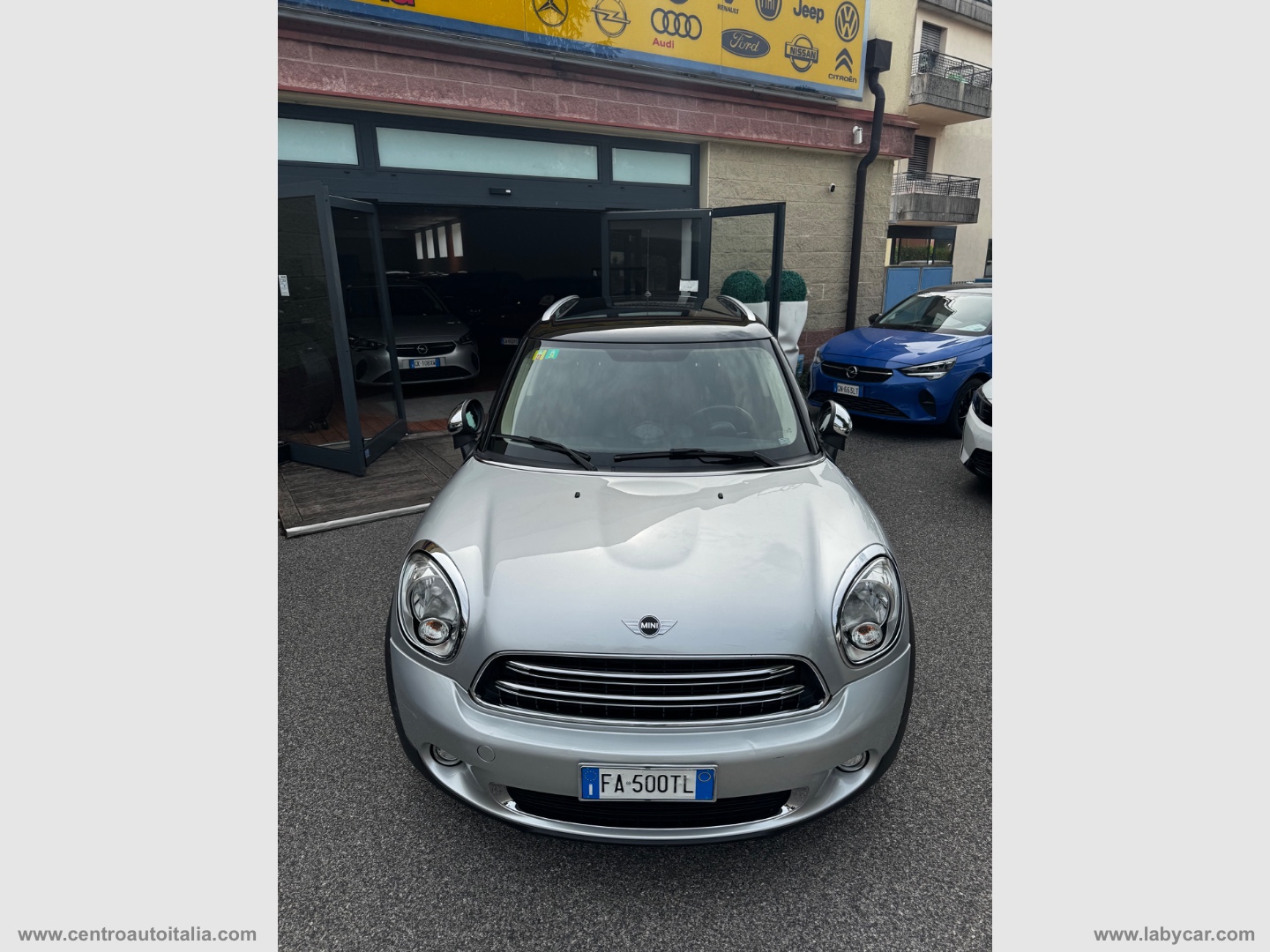 Mini Cooper D Park Lane Countryman Aut. - immagine 3