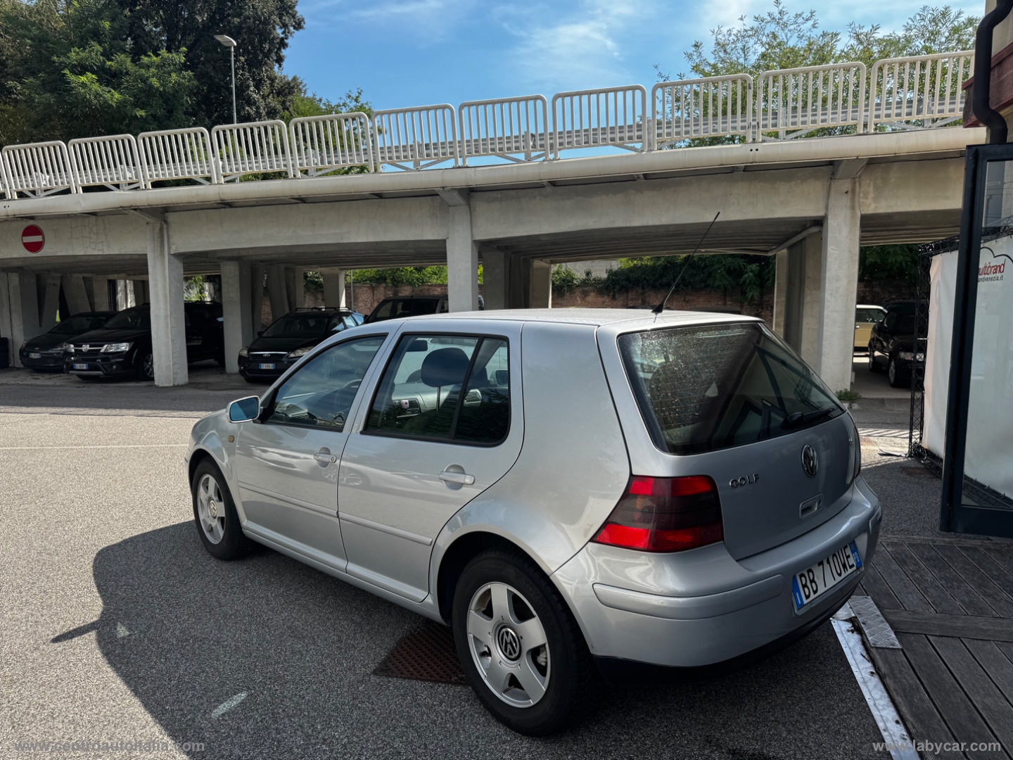 Golf 1.6 5p. Highline - immagine 3