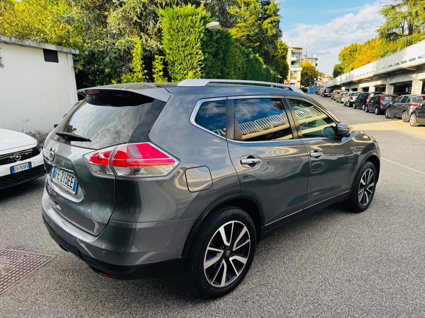 X-Trail 1.6 dCi 2WD Acenta Premium - immagine 3