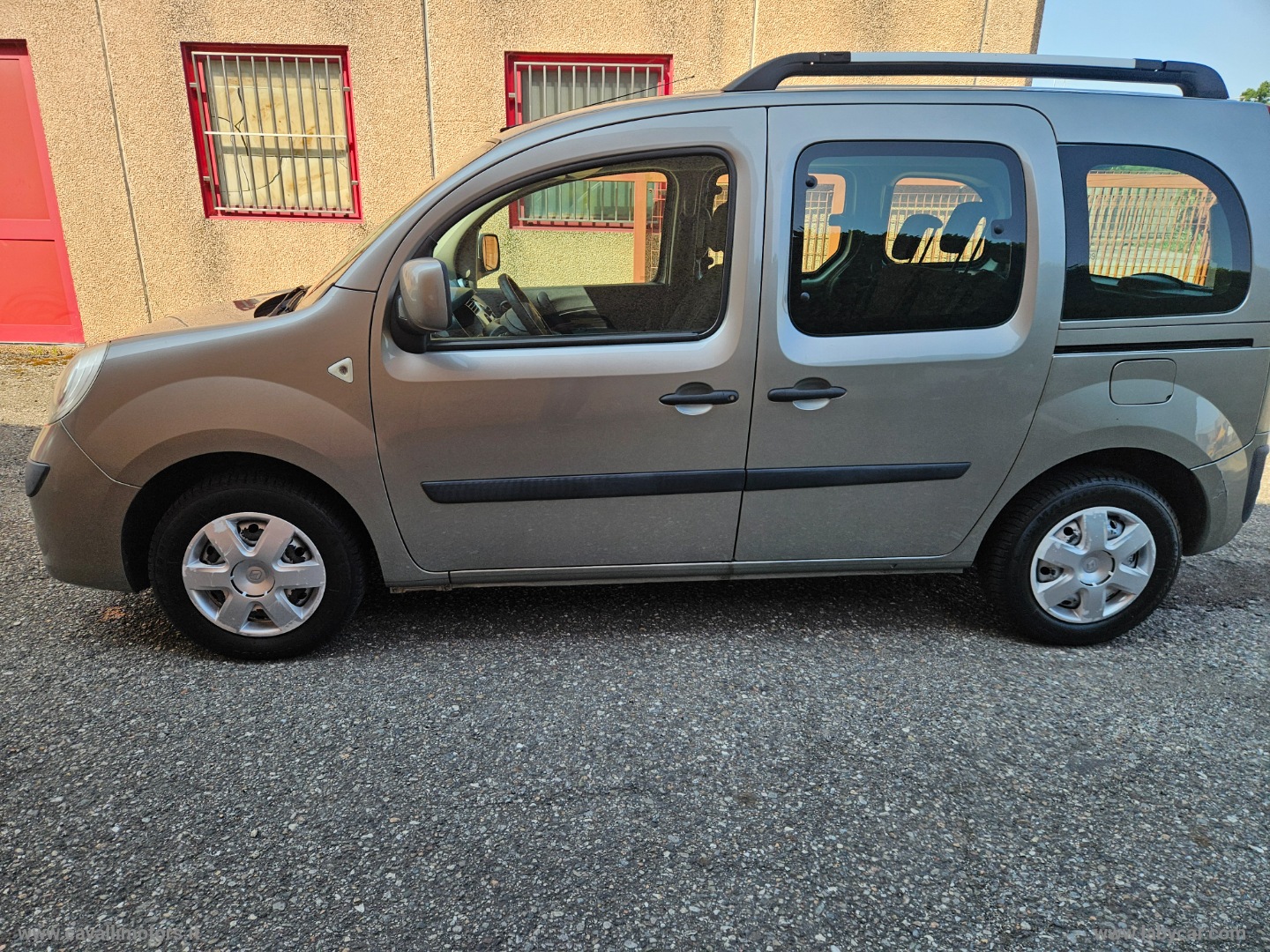 Kangoo 1.5 dCi 75 CV 5p. Attractive - immagine 3
