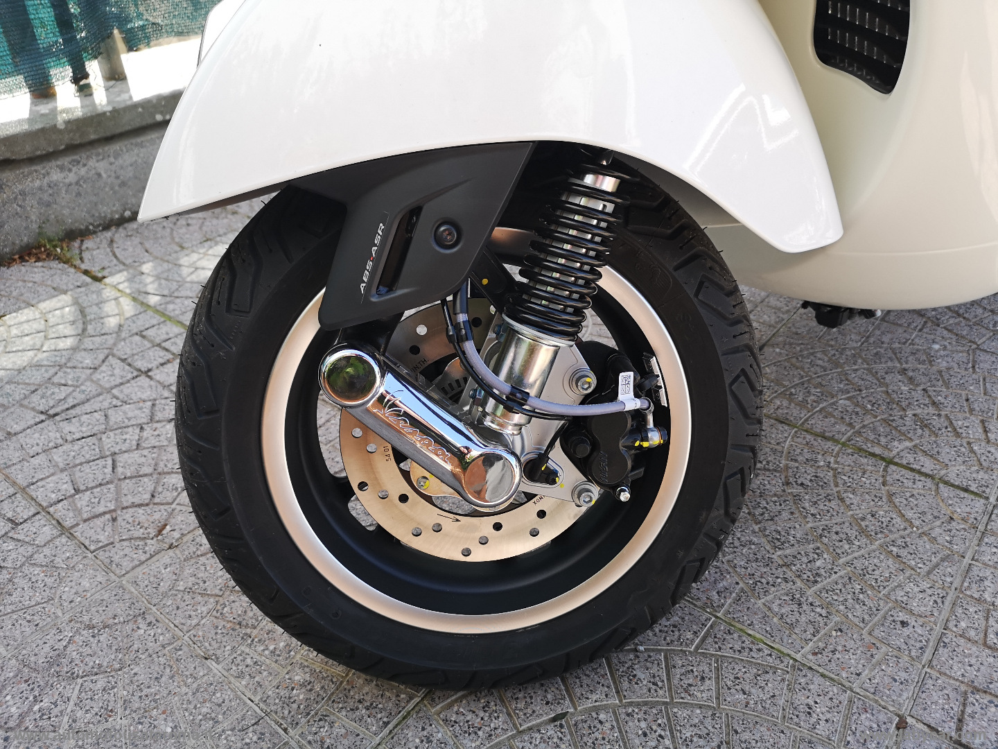 Vespa 310 GTS / SUPER / SUPERSPORT / SUSPERTECH RATE AUTO MOTO SCOOTER - immagine 3