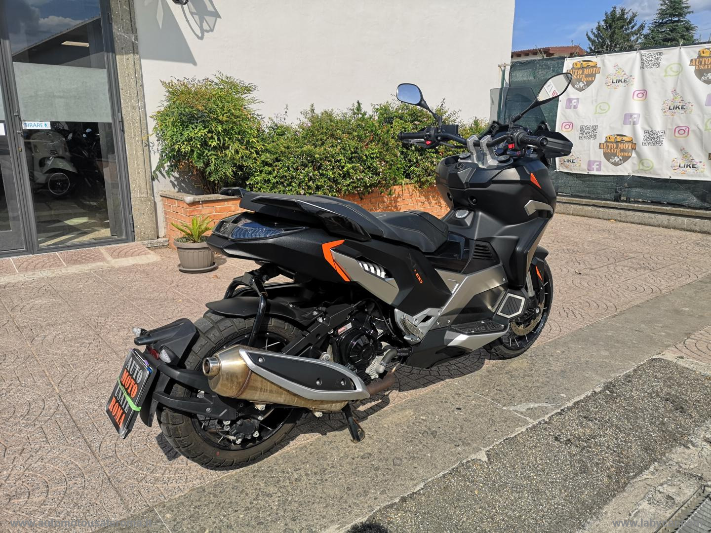 XP 400 GT PROMO WEB - immagine 3