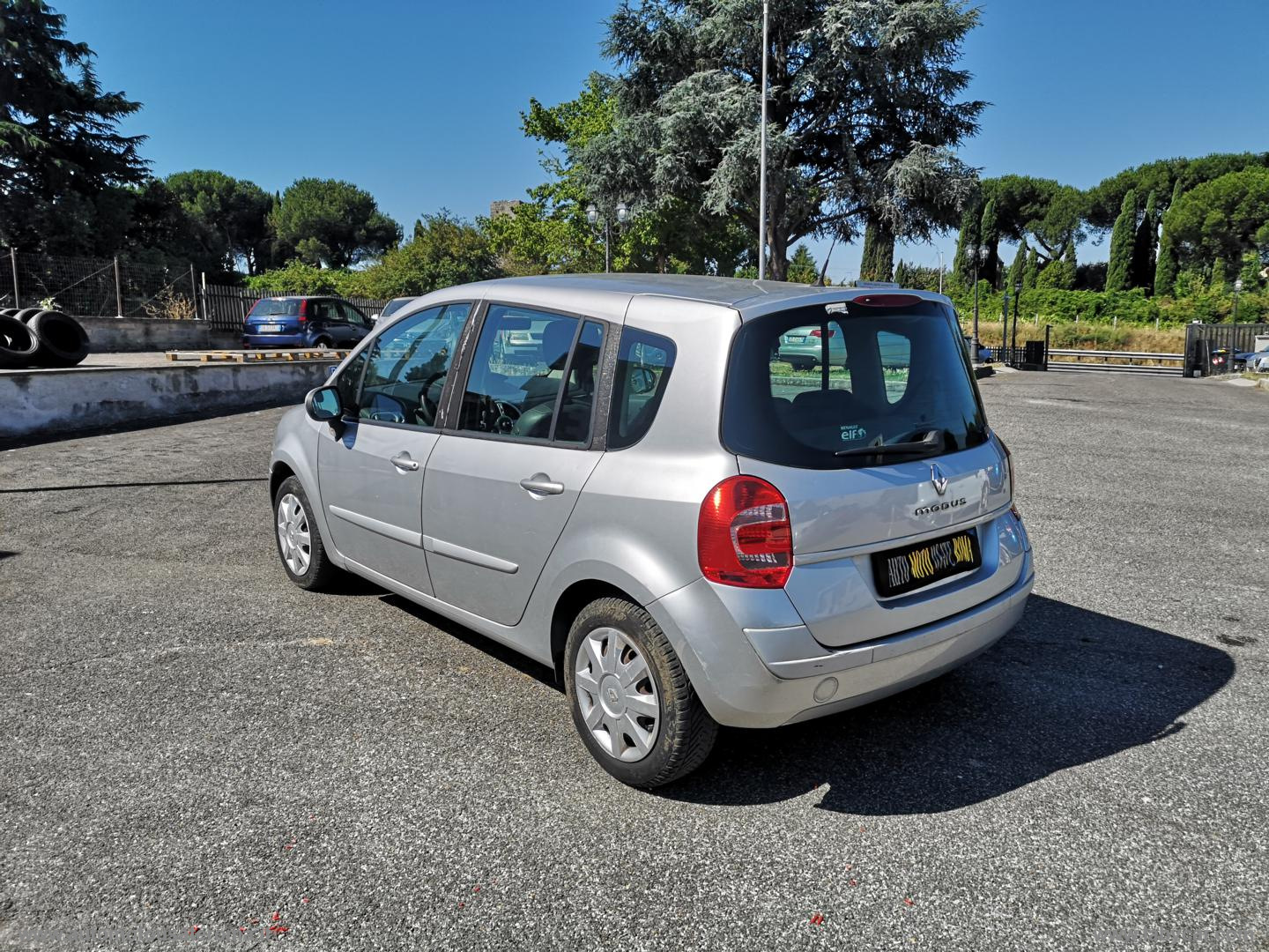 Modus 1.6 Dynamique RATE AUTO MOTO SCOOTER - immagine 3