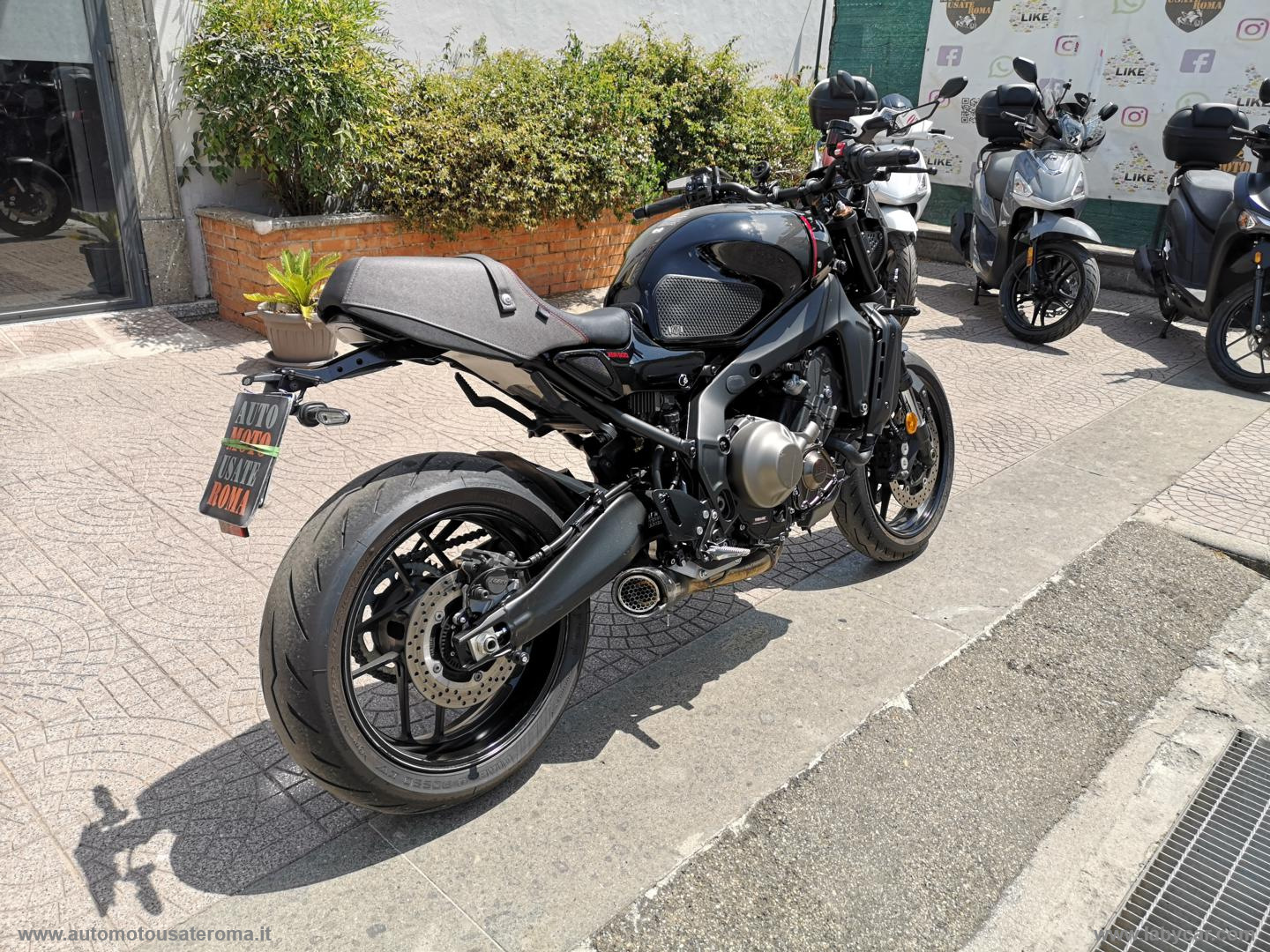 XSR 900 PROMO WEB - immagine 3