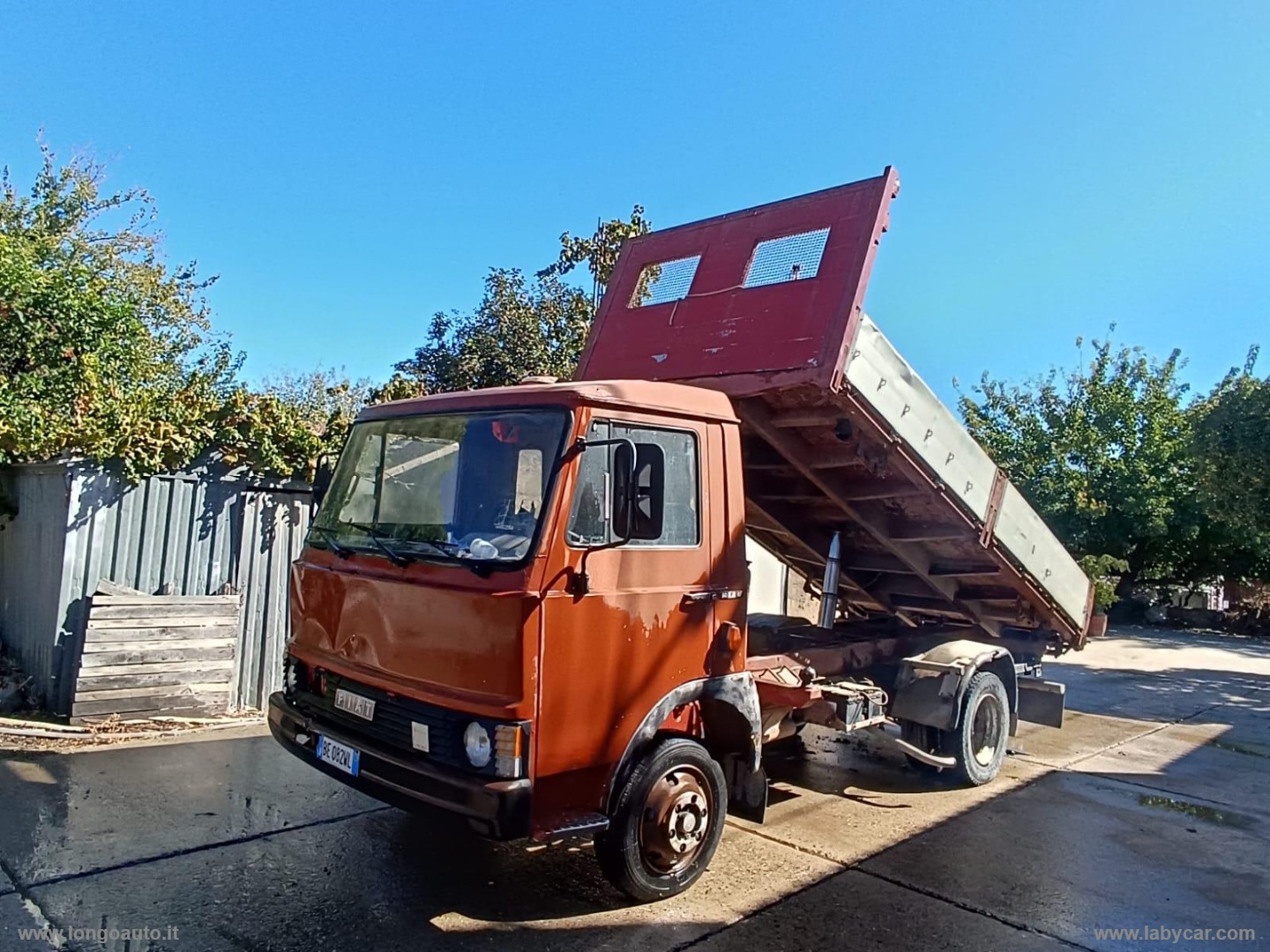 50 F 10 VEICOLO DI UN PRIVATO - immagine 3