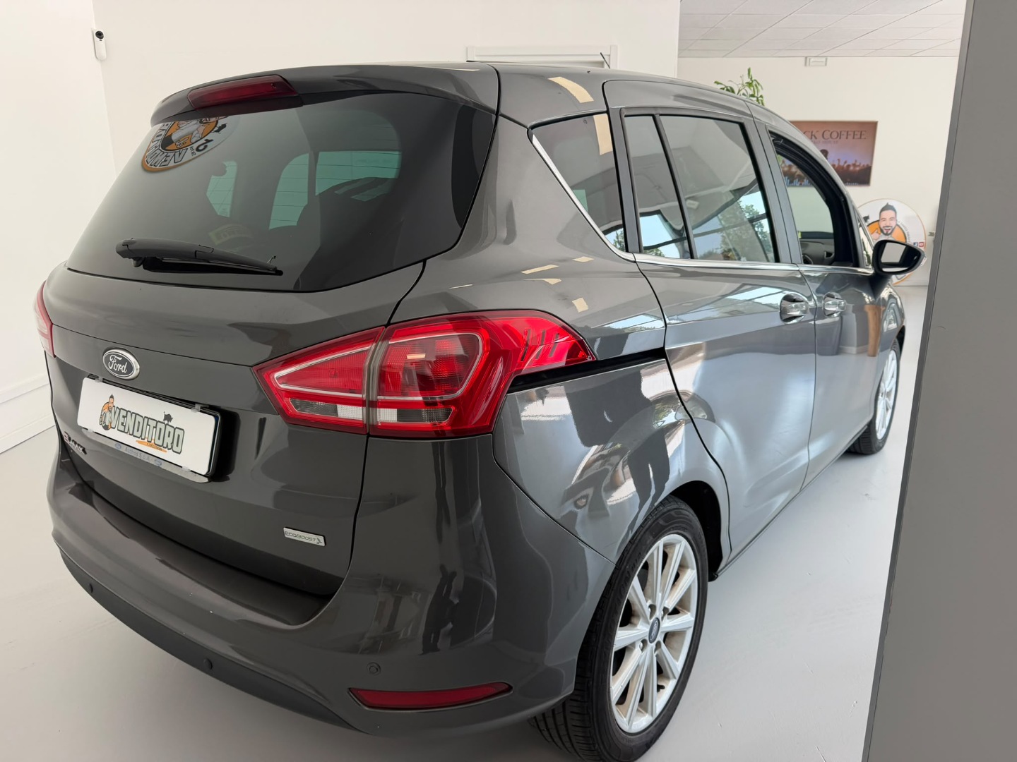 B-Max 1.4 90 CV Business - immagine 3