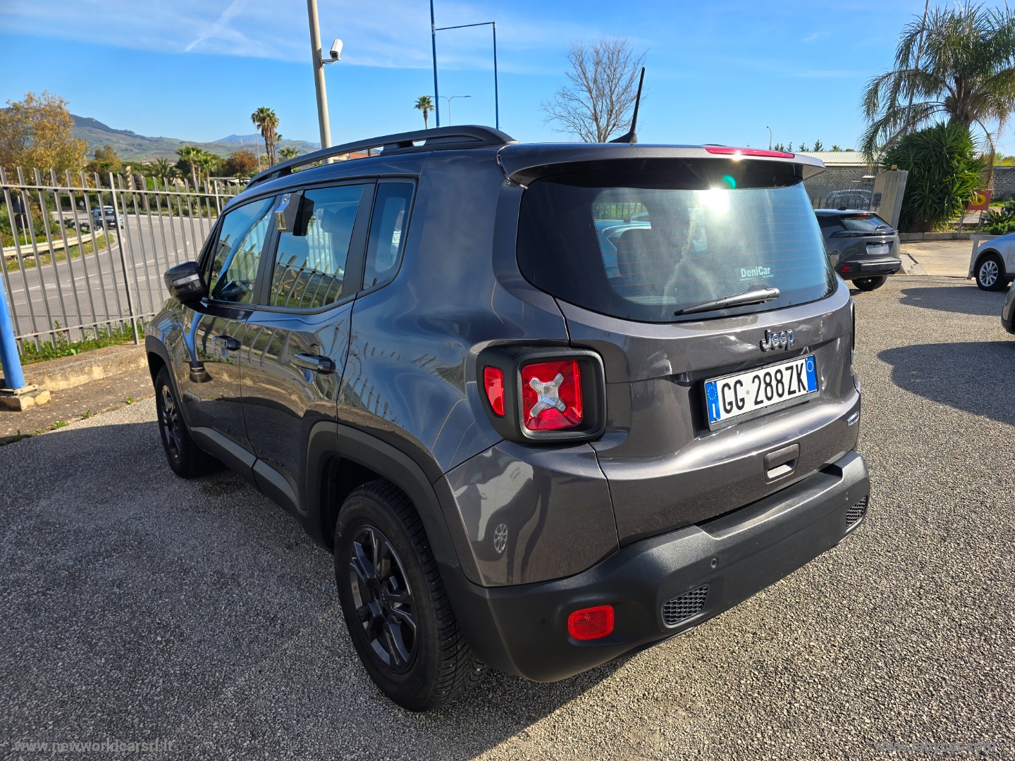 Renegade 1.6 Mjt 130CV Limited - immagine 3
