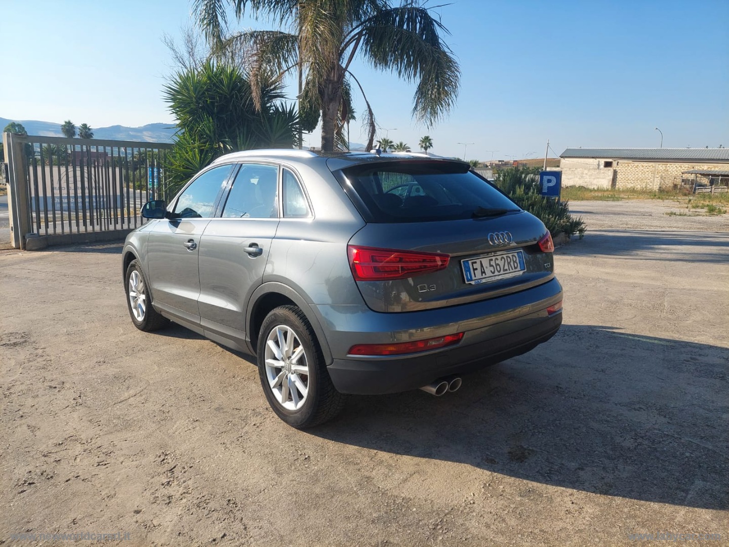Q3 2.0 TDI 150CV Business - immagine 3