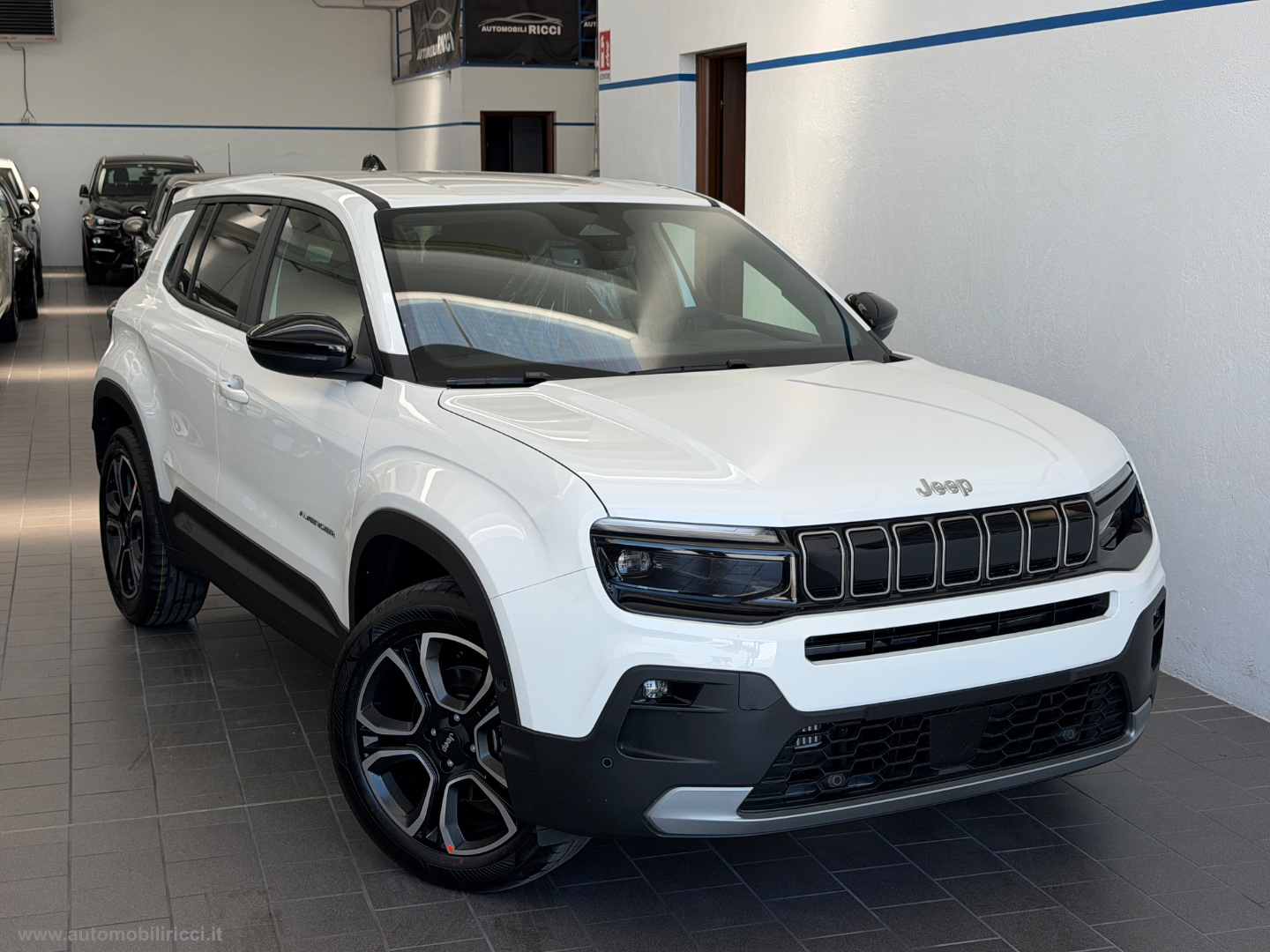 Avenger 1.2 Turbo Summit - immagine 3