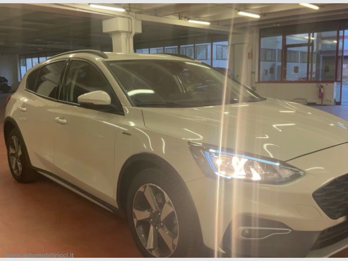 Focus 1.0 EcoBoost 125CV 5p. Active 55.700KM - immagine 3