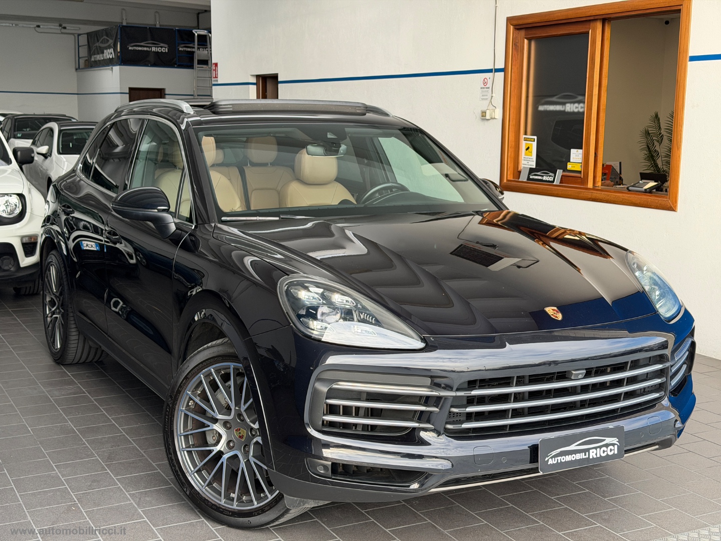 Cayenne 2.9 V6 S 440CV - immagine 3