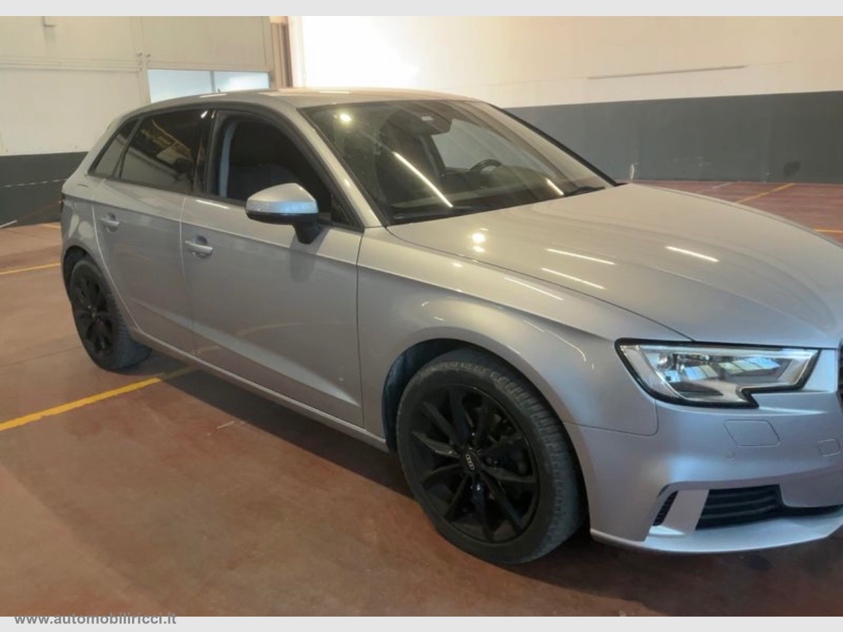 A3 SPB 1.6 TDI 116CV S tronic Sport - immagine 3