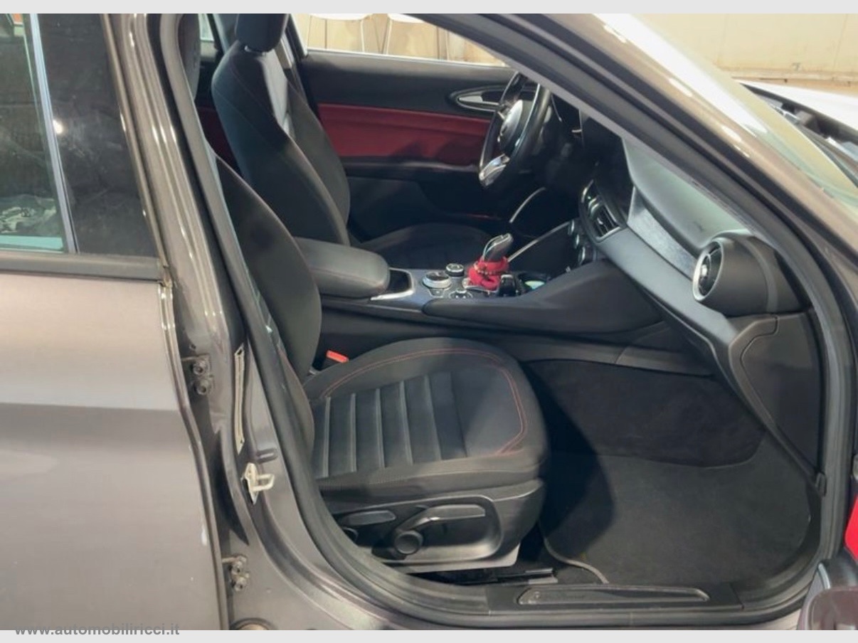 Giulia 2.2 TD 160 CV AT8 - immagine 3