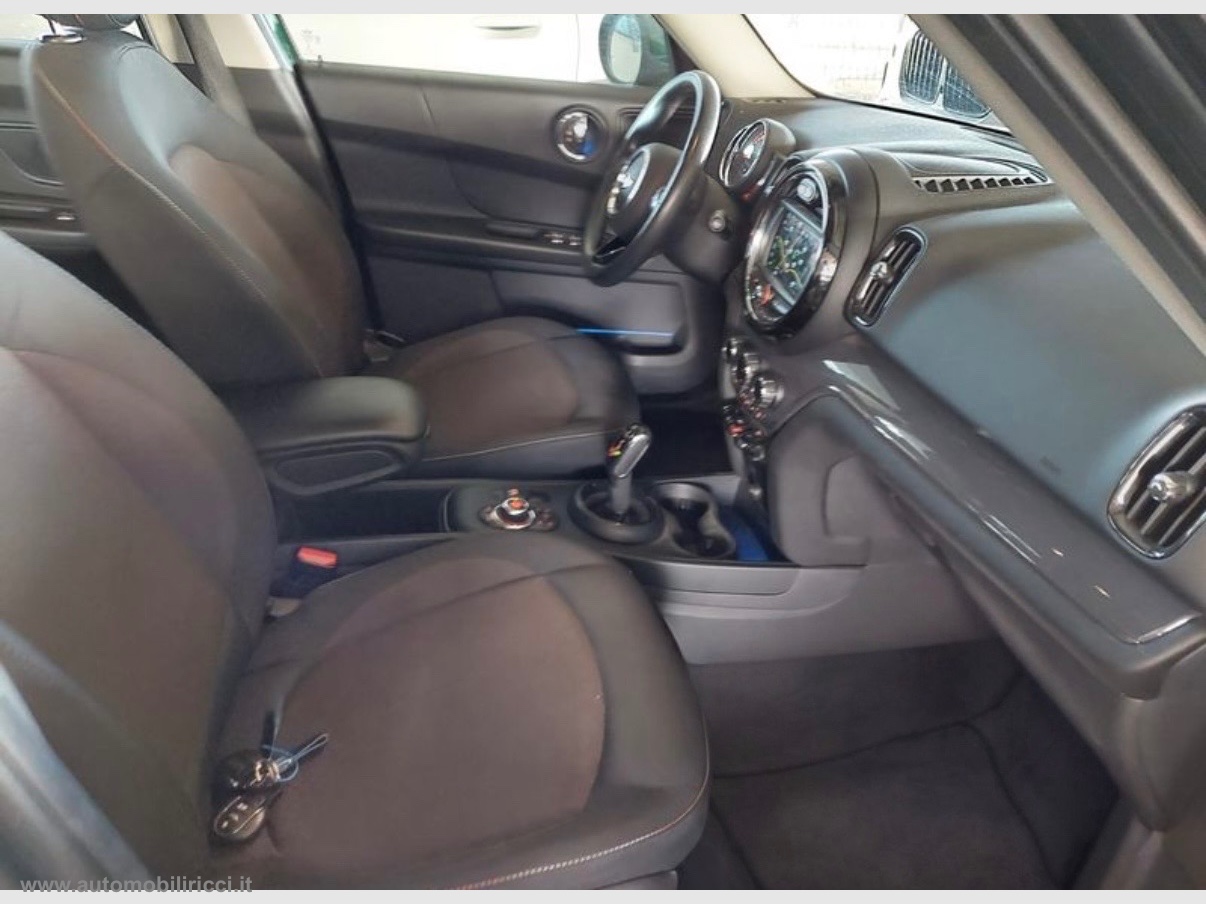Mini Countryman ONE D Aut. - immagine 3