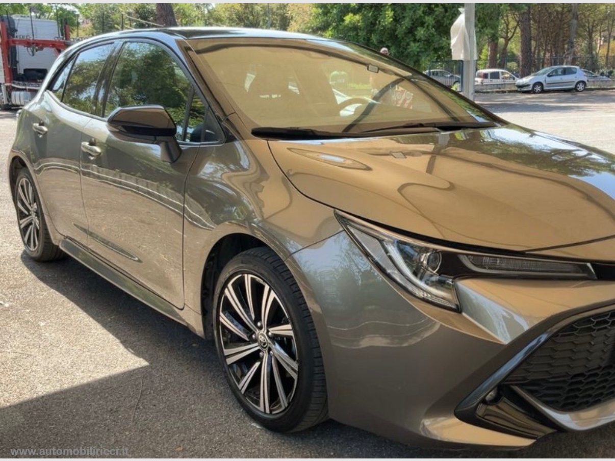 Corolla 1.8 Hybrid Style - immagine 3
