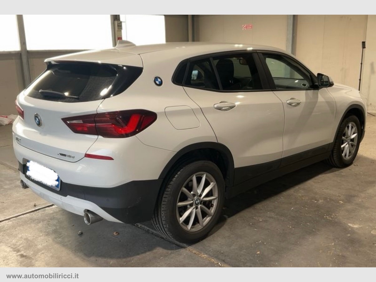 X2 xDrive18d Advantage - immagine 3