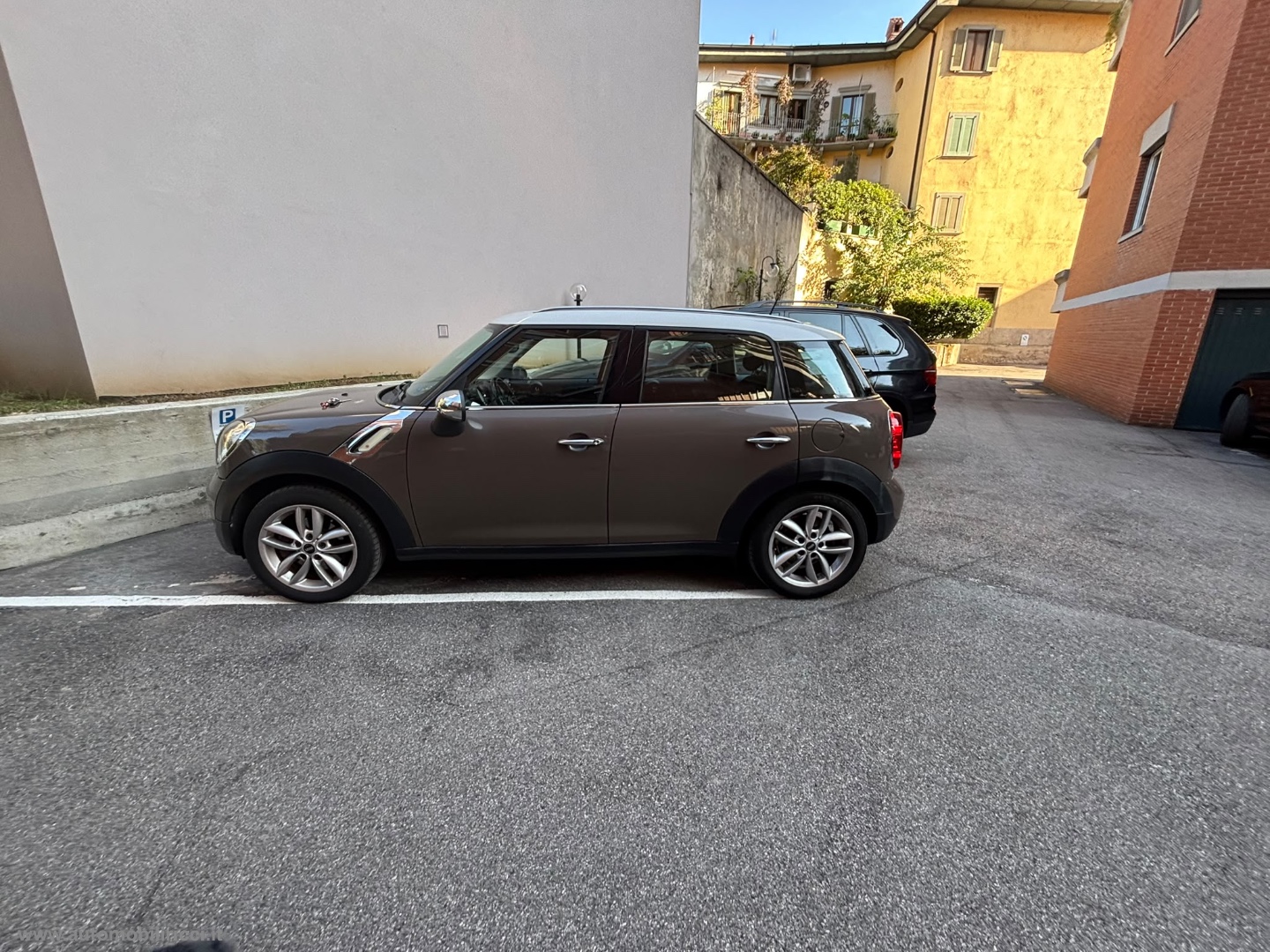 Mini Cooper D Countryman Automatica 108.000KM - immagine 3