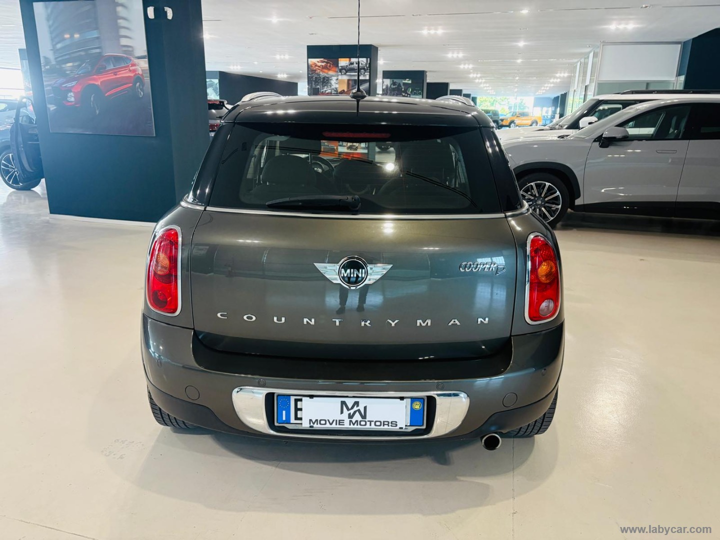Mini Cooper D Business Countryman ALL4 - immagine 3