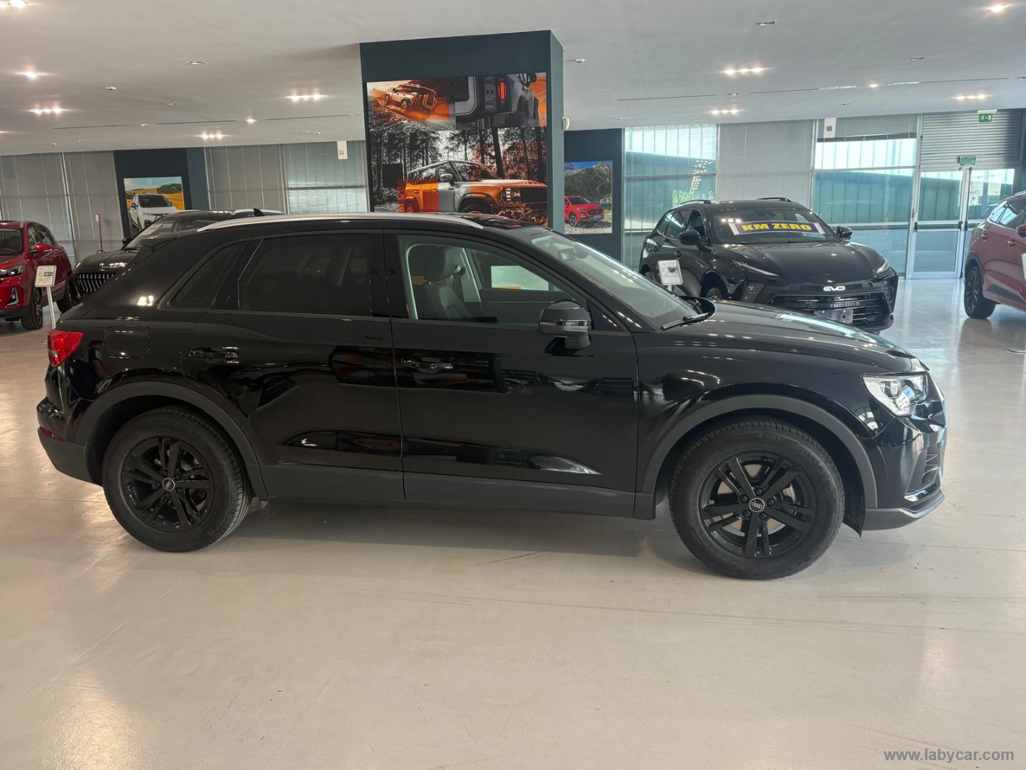 Q3 35 TDI S tronic Business Advanced - immagine 3