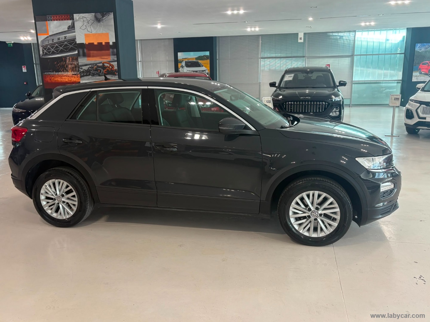 T-Roc 1.6 TDI SCR Business BlueMot.Tech. - immagine 3