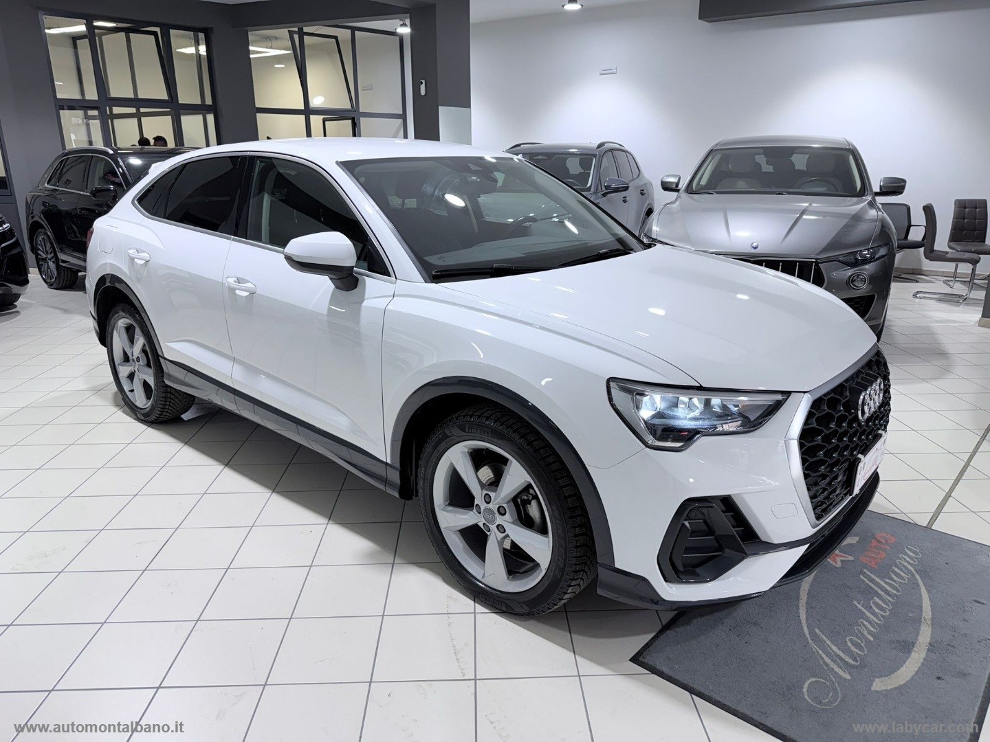Q3 SPB 35 TDI S tronic Business Plus - immagine 3