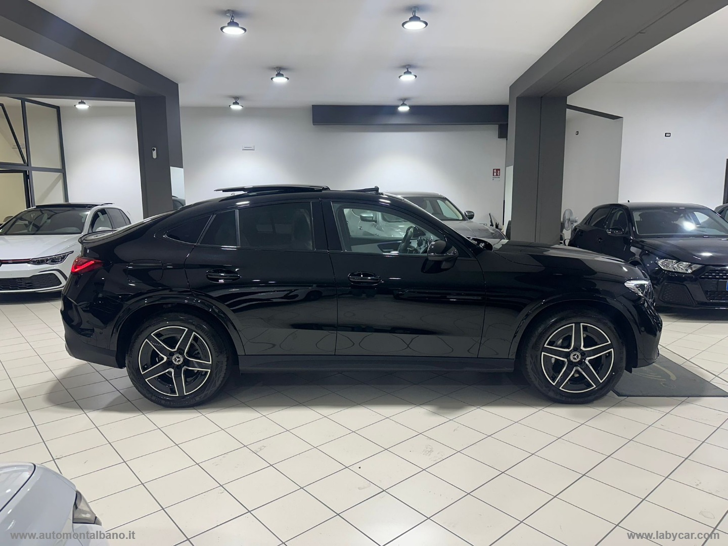 GLC 220 d 4Matic Coupé AMG Line Premium - immagine 3