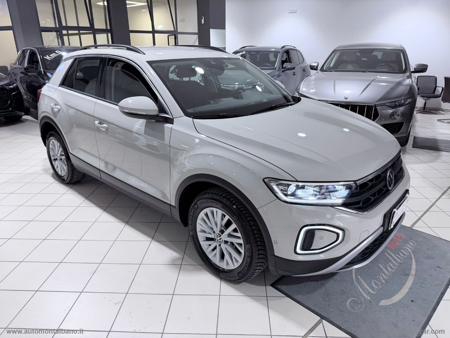 T-Roc 2.0 TDI SCR Life - immagine 3