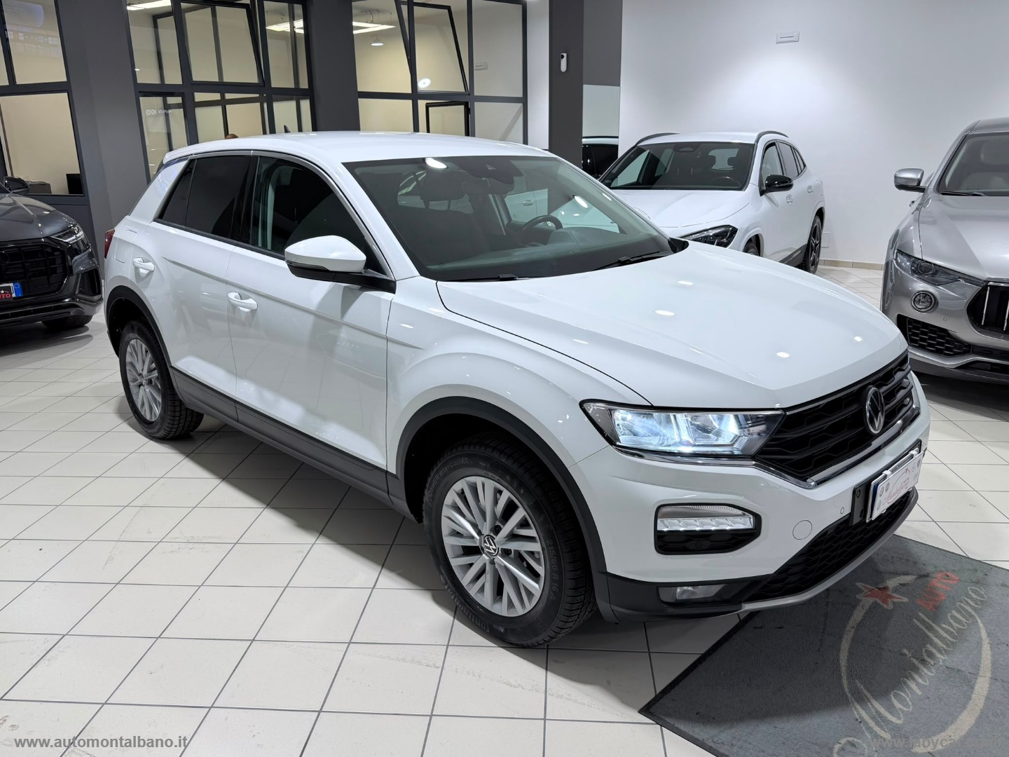 T-Roc 1.6 TDI SCR Business BlueMot.Tech. - immagine 3