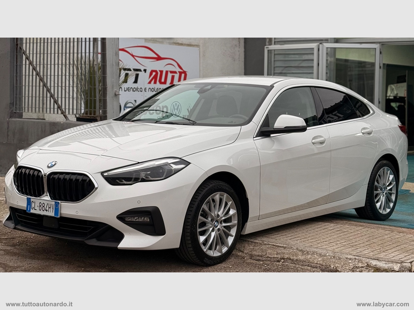 216d Gran Coupé Colorvision Edition aut. - immagine 3