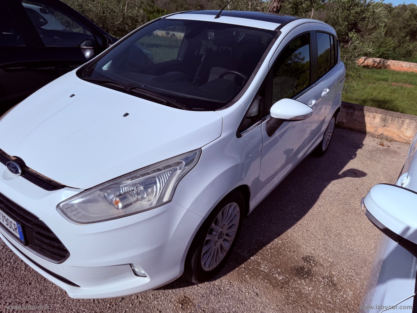 B-Max 1.0 EcoBoost 100 CV Titanium - immagine 3