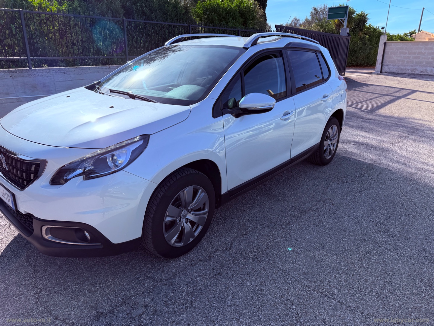 2008 BlueHDi 100 Active VAN - immagine 3