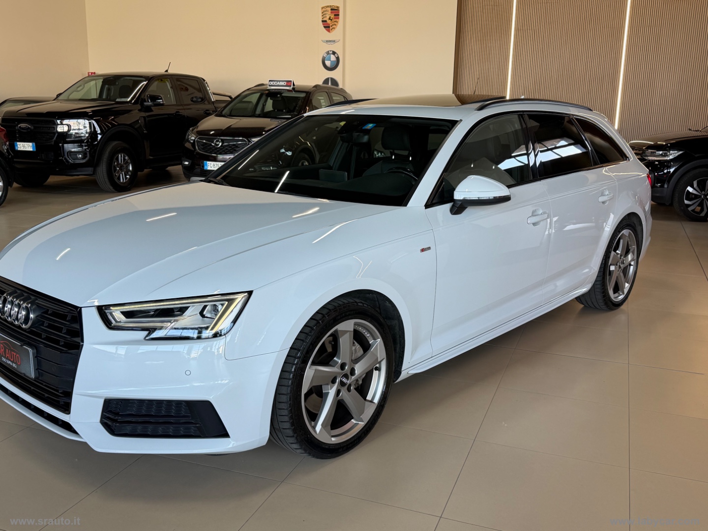 A4 Avant 2.0 TDI 190 quattro S tr Design - immagine 3