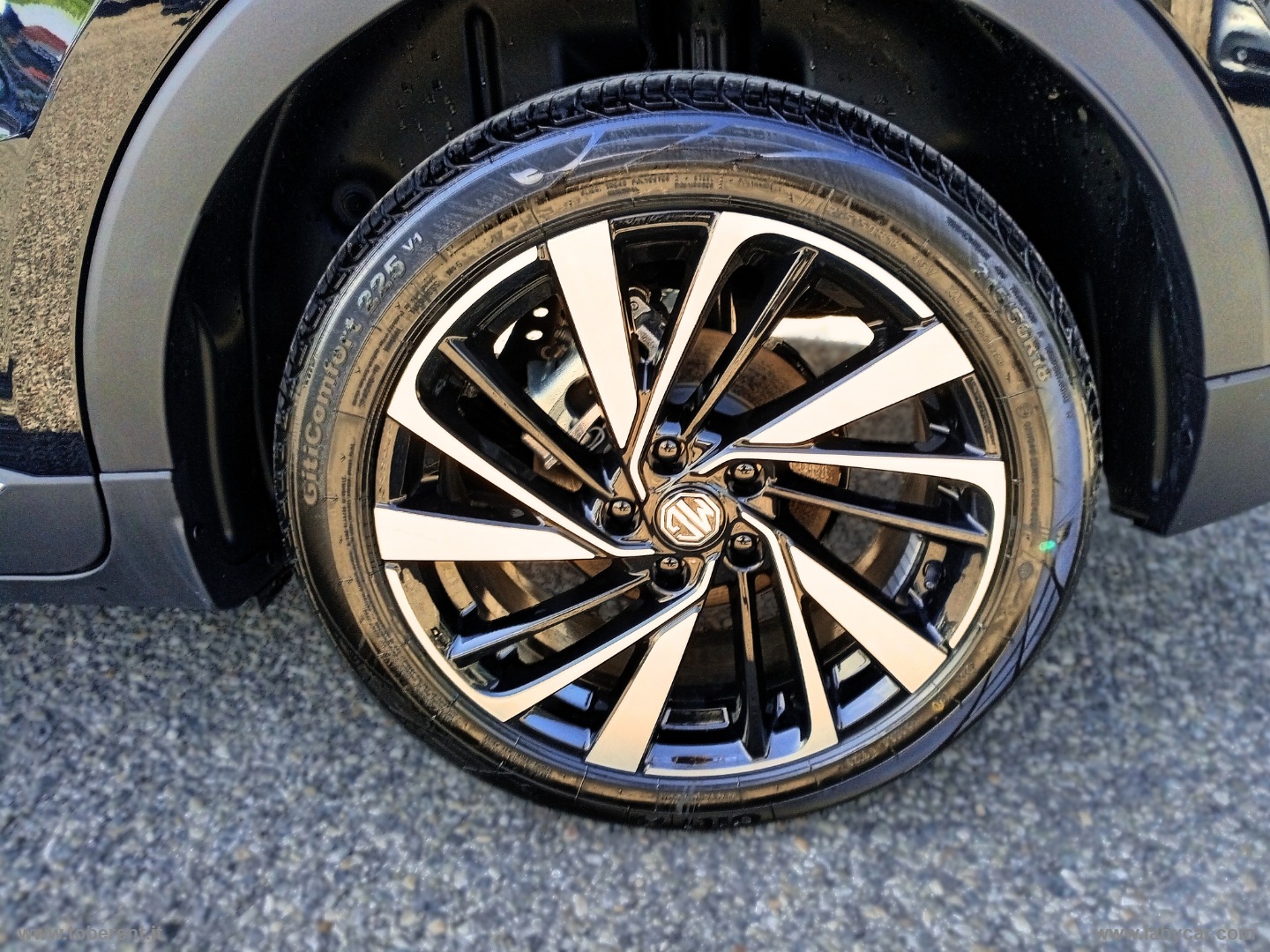 ZS Hybrid+ Luxury - immagine 3