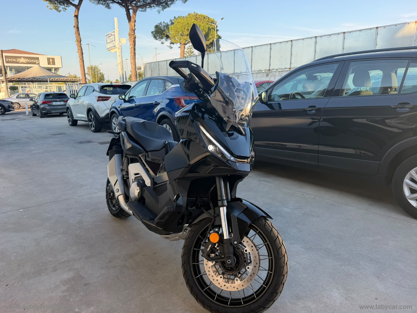 X-ADV 750 PARI NUOVO! - immagine 3
