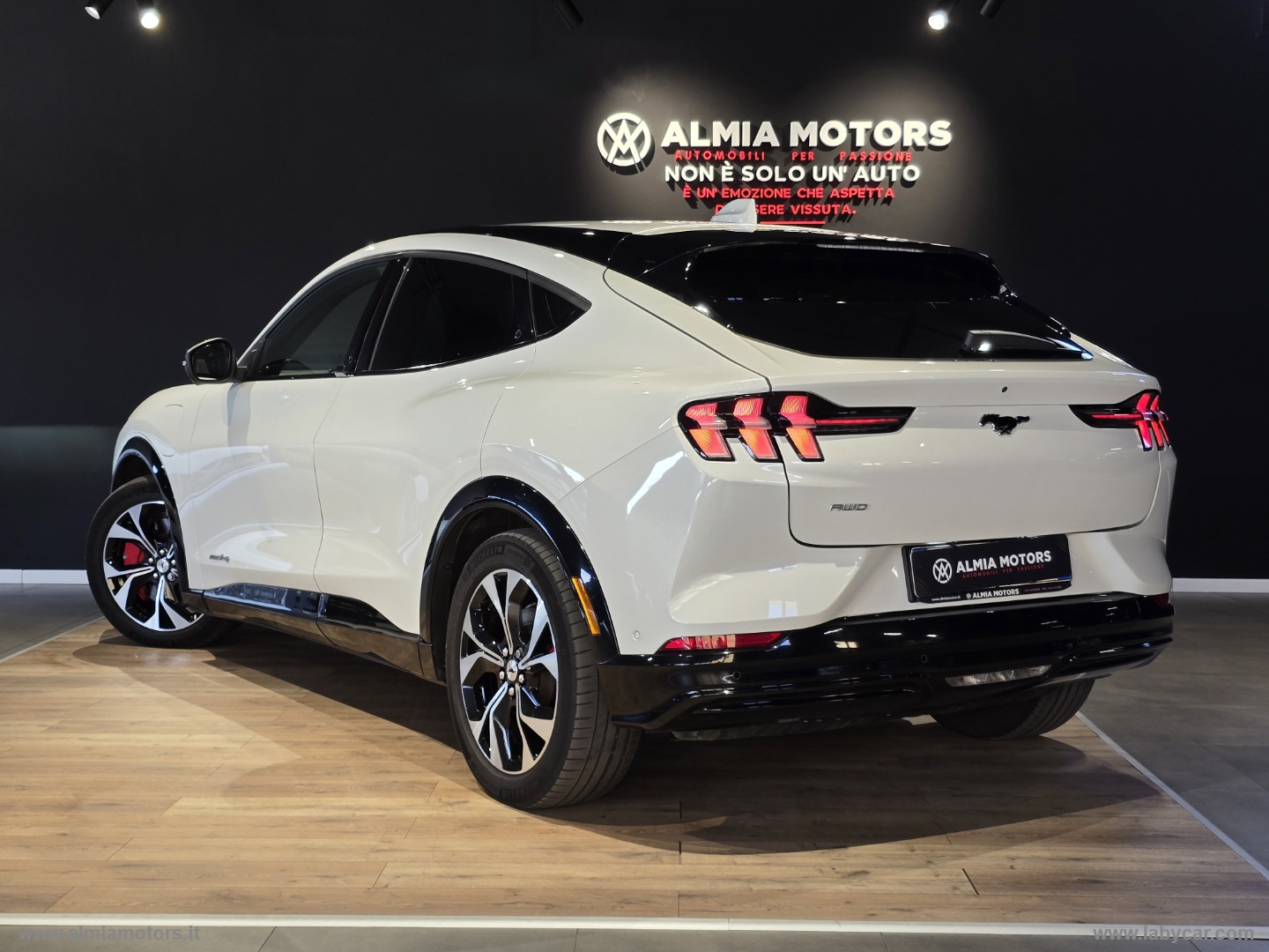 Mustang Mach-E AWD Elettr.Standard 269CV - immagine 3