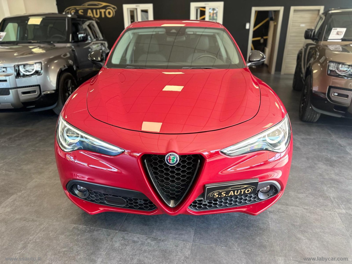 Stelvio 2.2 T.diesel 190CV AT8 Q4 Sprint NESSUN VINCOLO DI FINANZIAMENTO - immagine 3