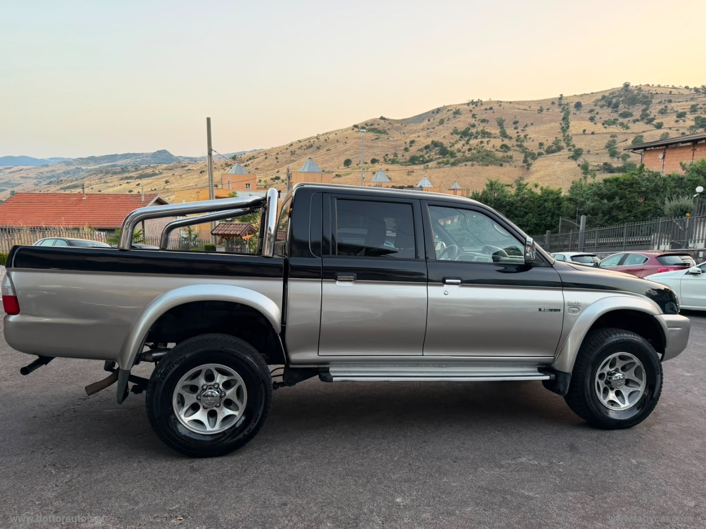 L200 2.5 TDI 4WD DC Pick-up GLS - immagine 3