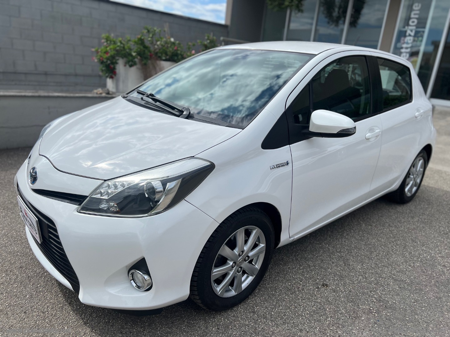 Yaris 1.5 Hybrid 5p. Active - immagine 3