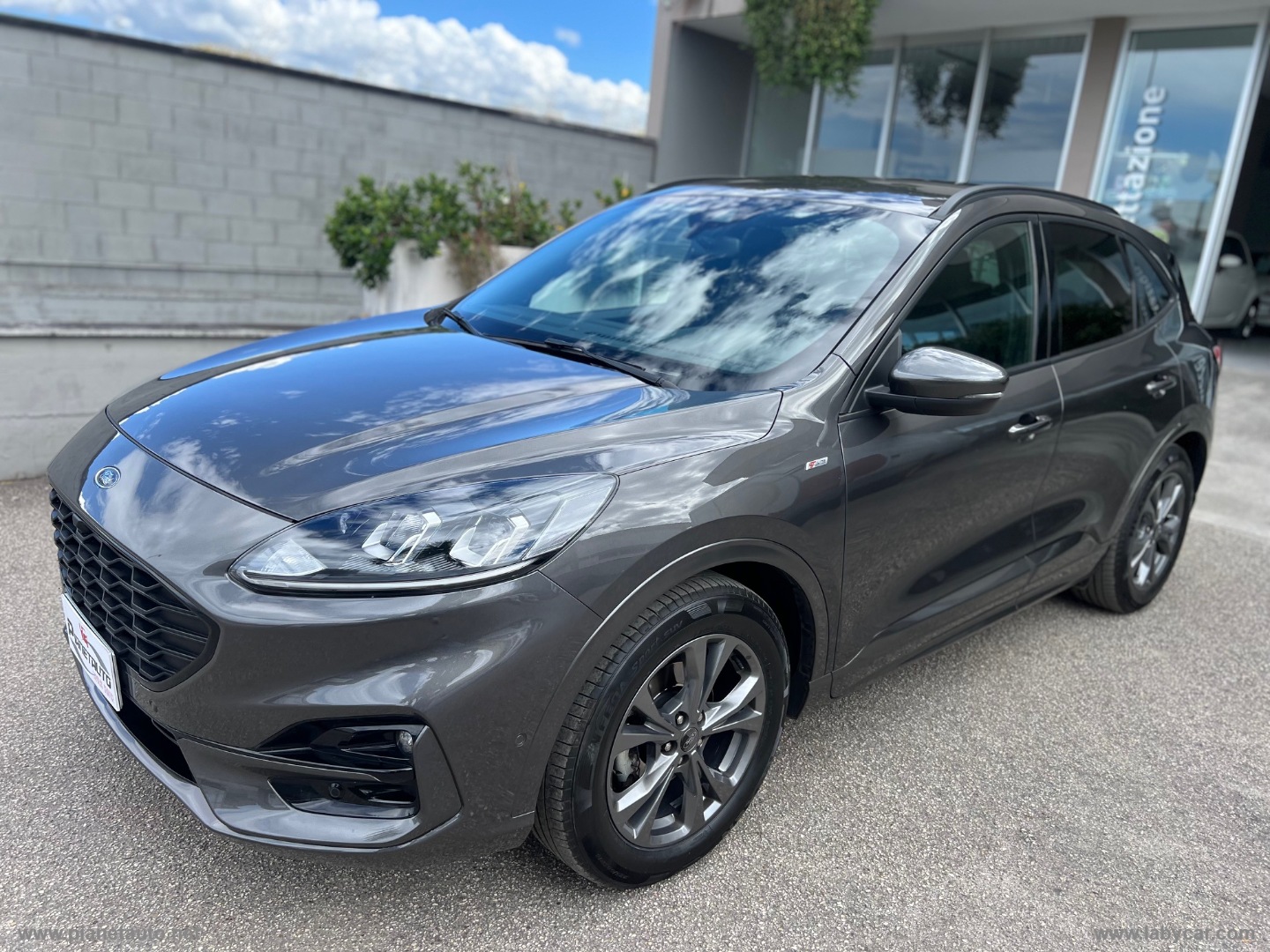 Kuga 1.5 EcoBlue 120 CV 2WD ST-Line - immagine 3