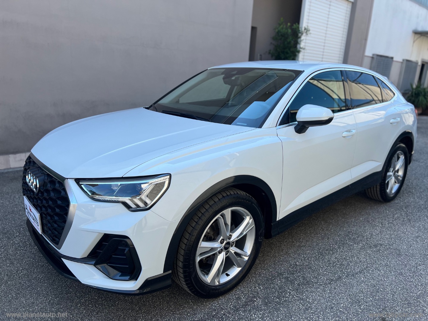 Q3 SPB 35 TDI quattro S tr. Bus. Plus - immagine 3