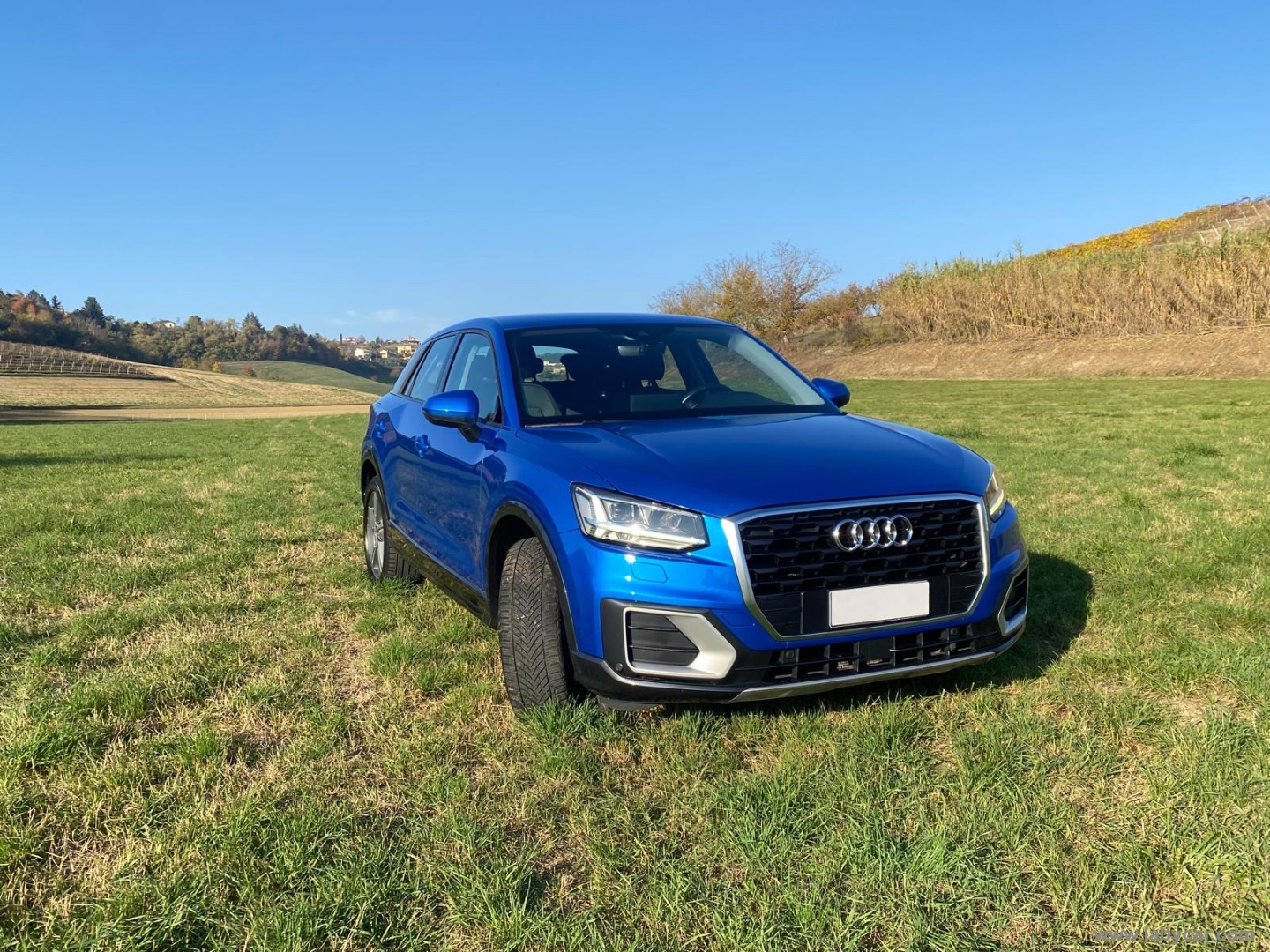 Q2 30 TDI S tronic Business Design - immagine 3