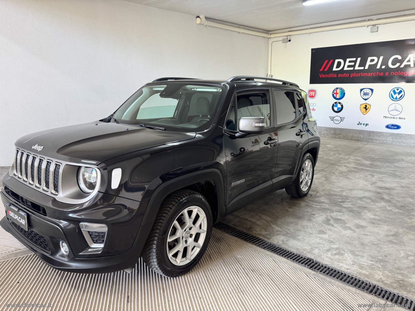 Renegade 1.6 Mjt DDCT 120CV Limited - immagine 3