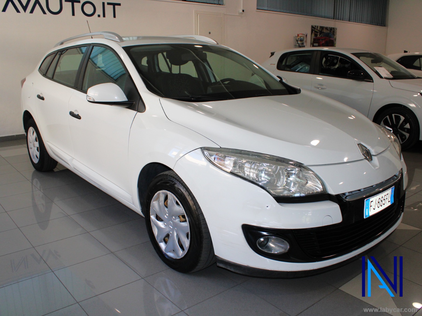 Mégane 1.5 dCi 110 CV S&S SporTour Wave - immagine 3